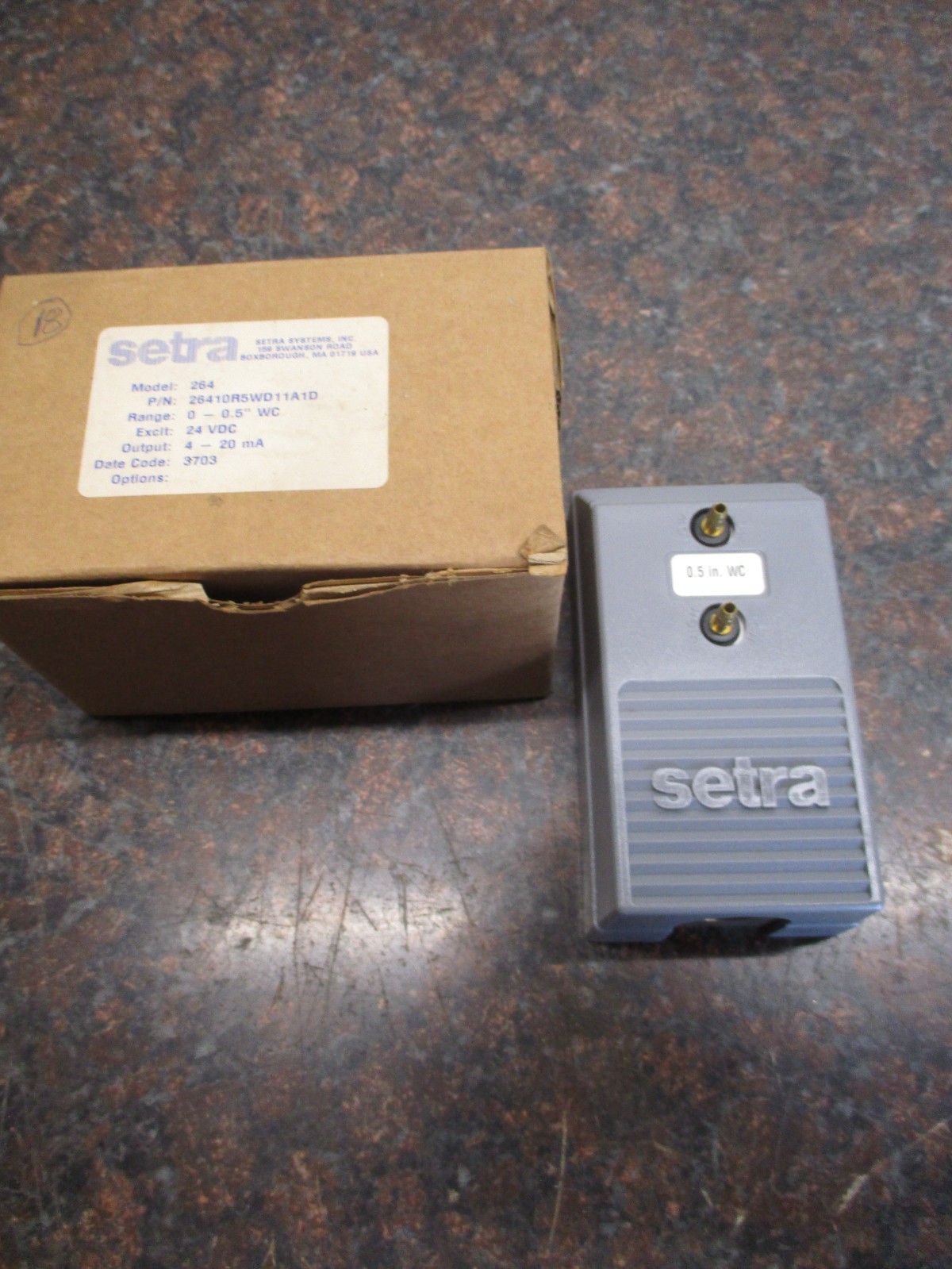 Setra 26410R5WD11A1D DPT2641-0R5D 264 Series Differential Pressure Transmitter