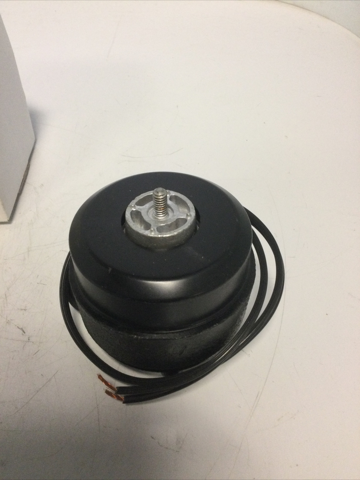NEW, LINEAR, L5311, UNIT BEARING MOTOR, 115V, 6 WATT, 0.46A, 1550RPM. (28F-1)
