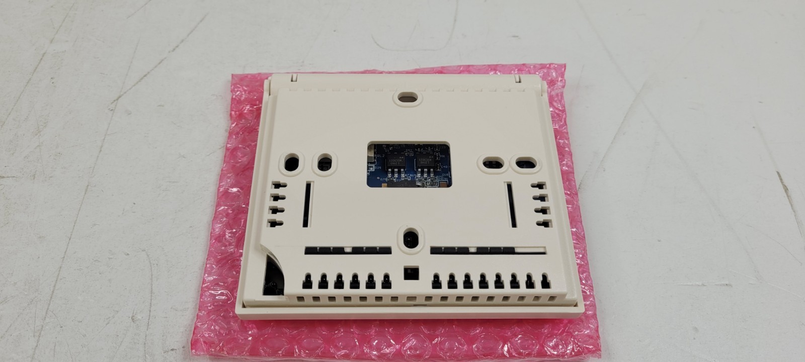 Krueger Modulating Zoning Thermostat Z-2000-T for Zone One Damper Zone Control