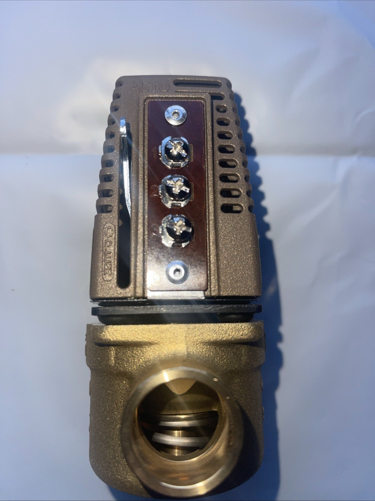 Taco 571 CENTRAL BOILER 2-WAY SENTRY ZONE VALVE,3/4″ SWEAT