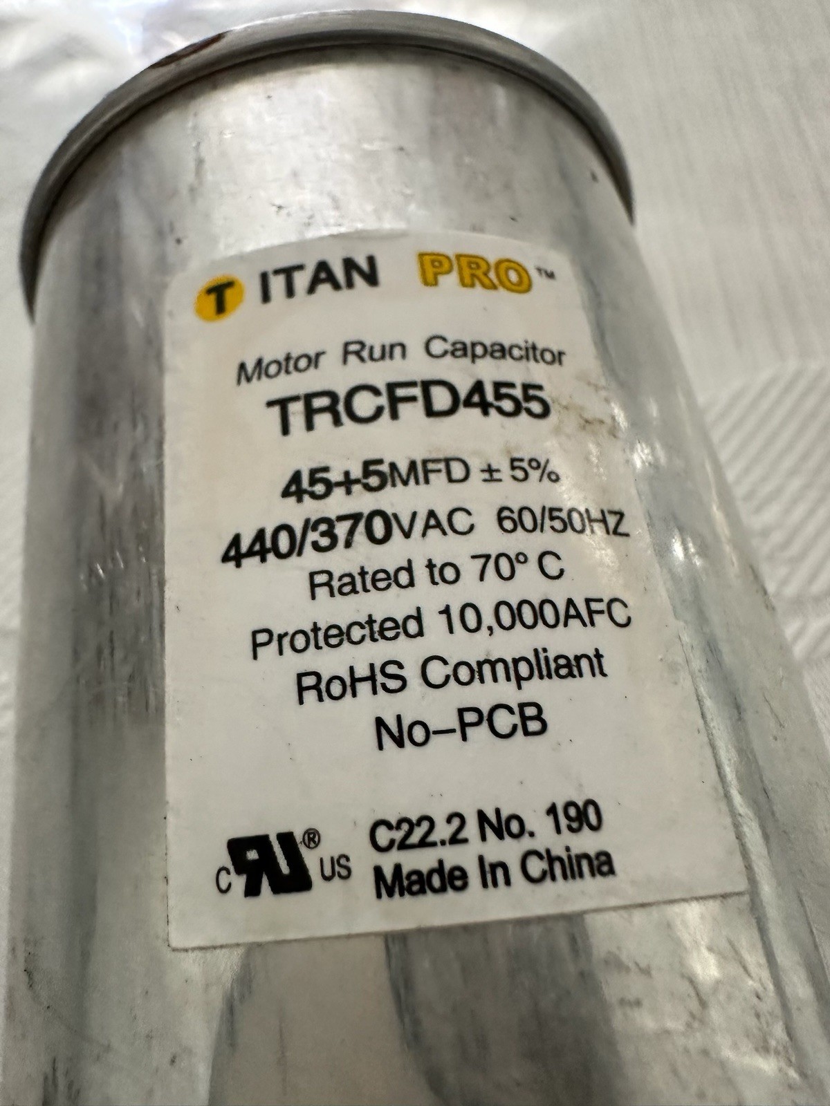 RUN CAPACITOR 30+5 MFD 440/370 VOLT ROUND TITAN PRO TRCFD455