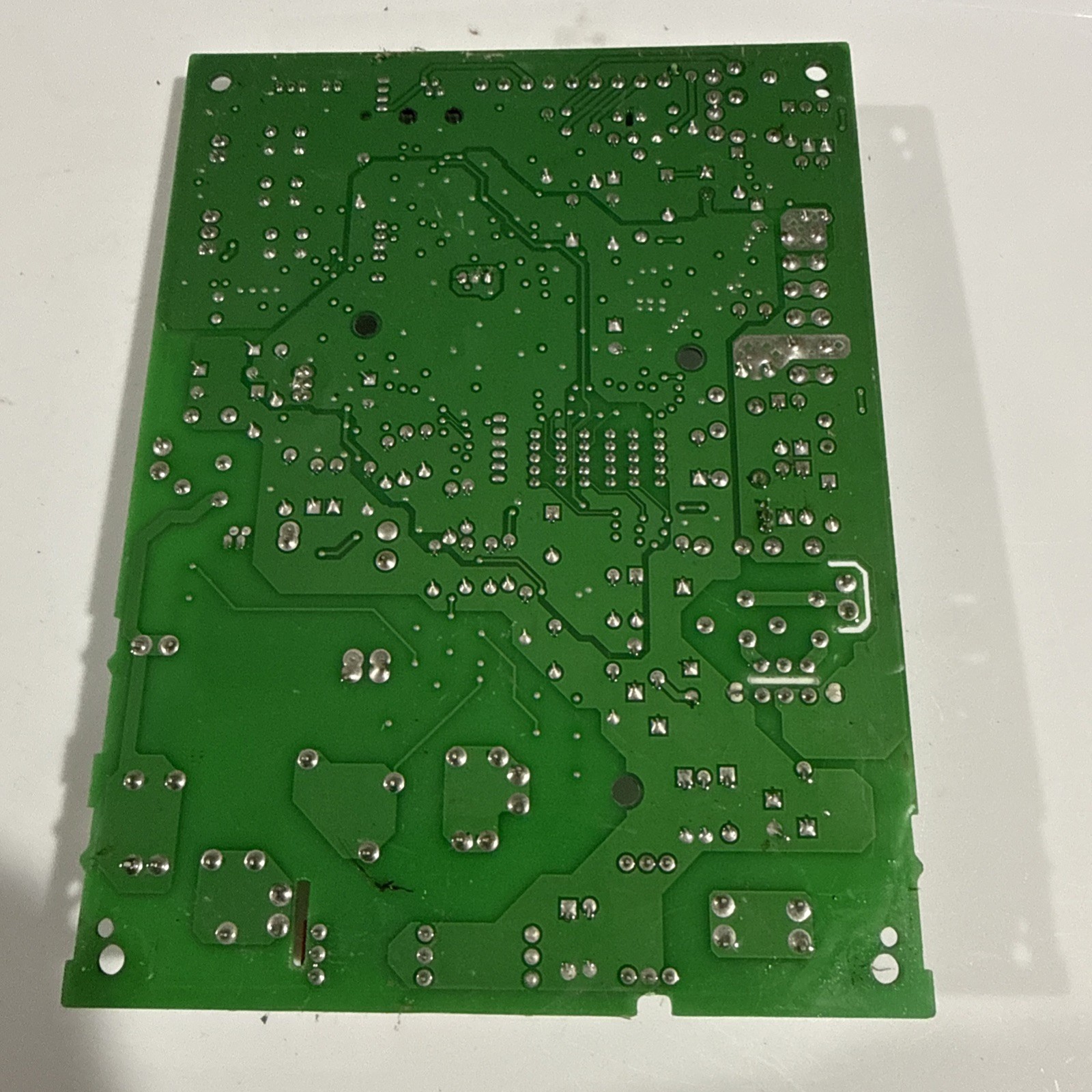 Used OEM control board PCBHR105S Emerson Goodman Amana Comfort Alert