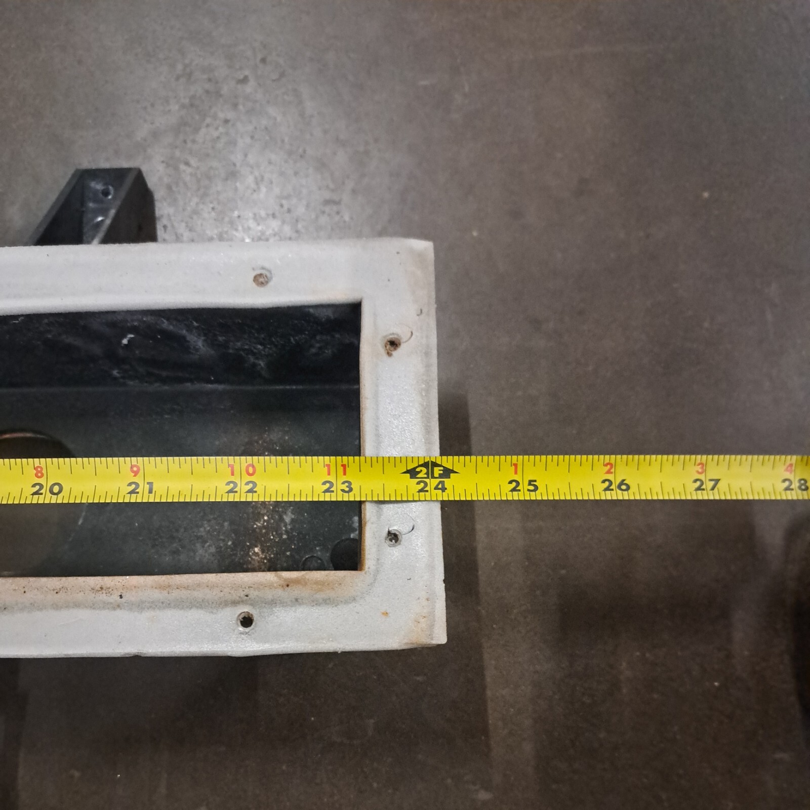 18J2301 Lennox Furnace Collector Box 64J12 / LB-66579C Condensation Pan 24″ Wide