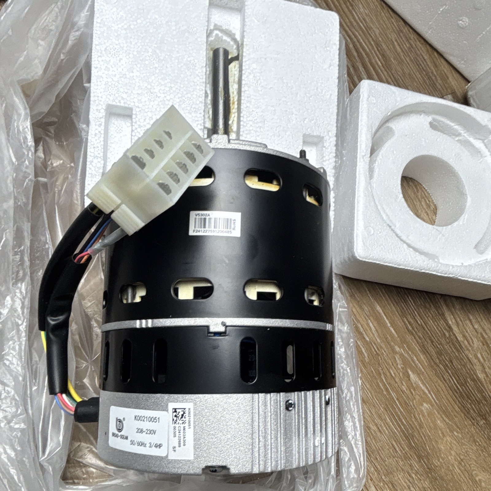 Brand New Carrier HD46AQ268 Broad-Ocean ZWK702D0A3049 3/4 HP ECM Blower Motor