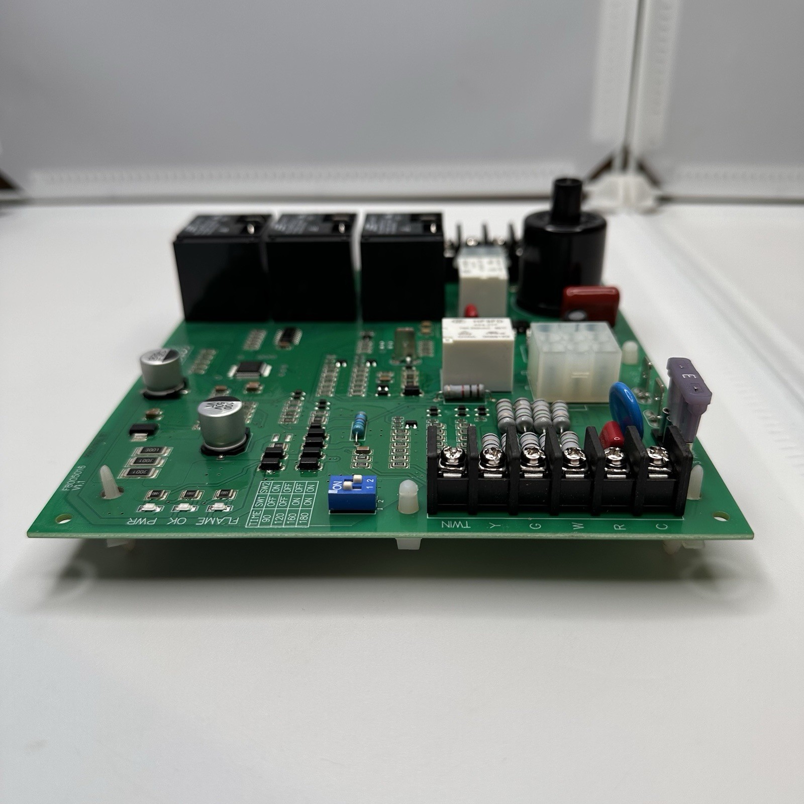 62-24140-04 gas furnace 1028-928 control board 622414004 icm292