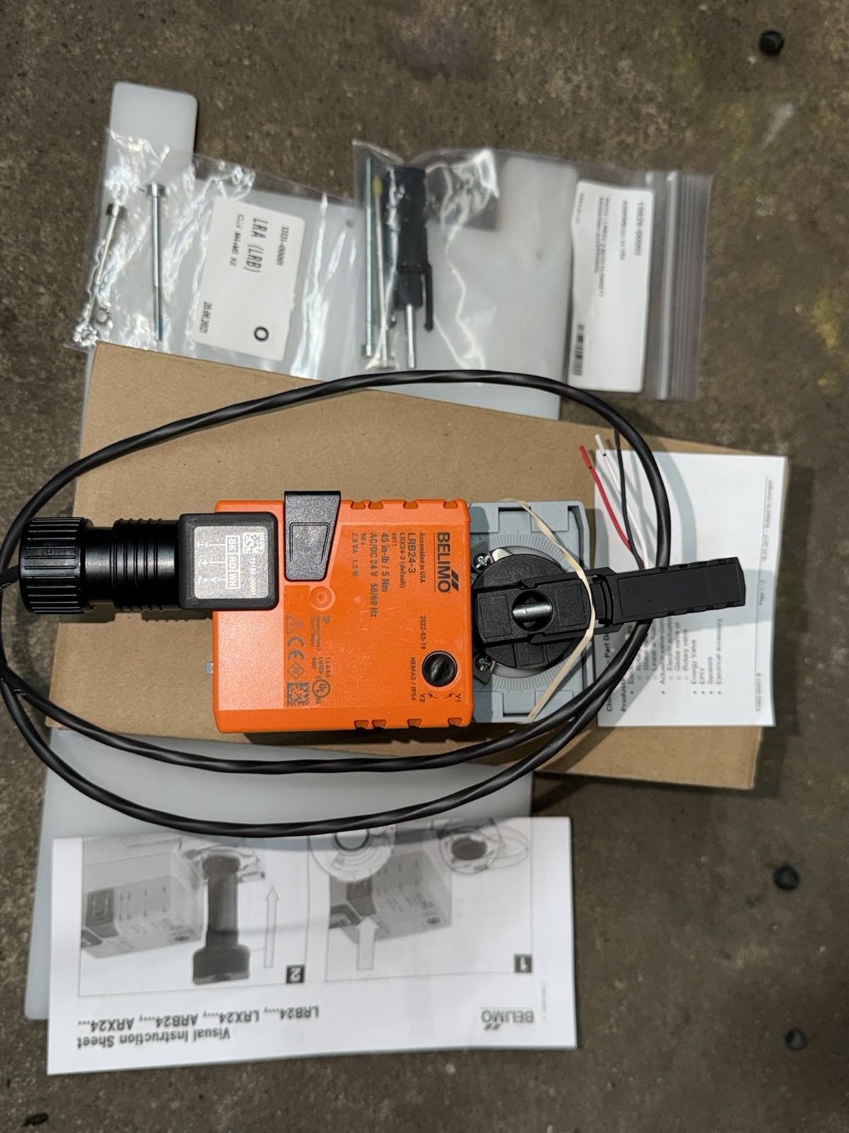 BELIMO LRB24-3 Elect Ball Valve Actuator, 24V AC/DC 40LV92