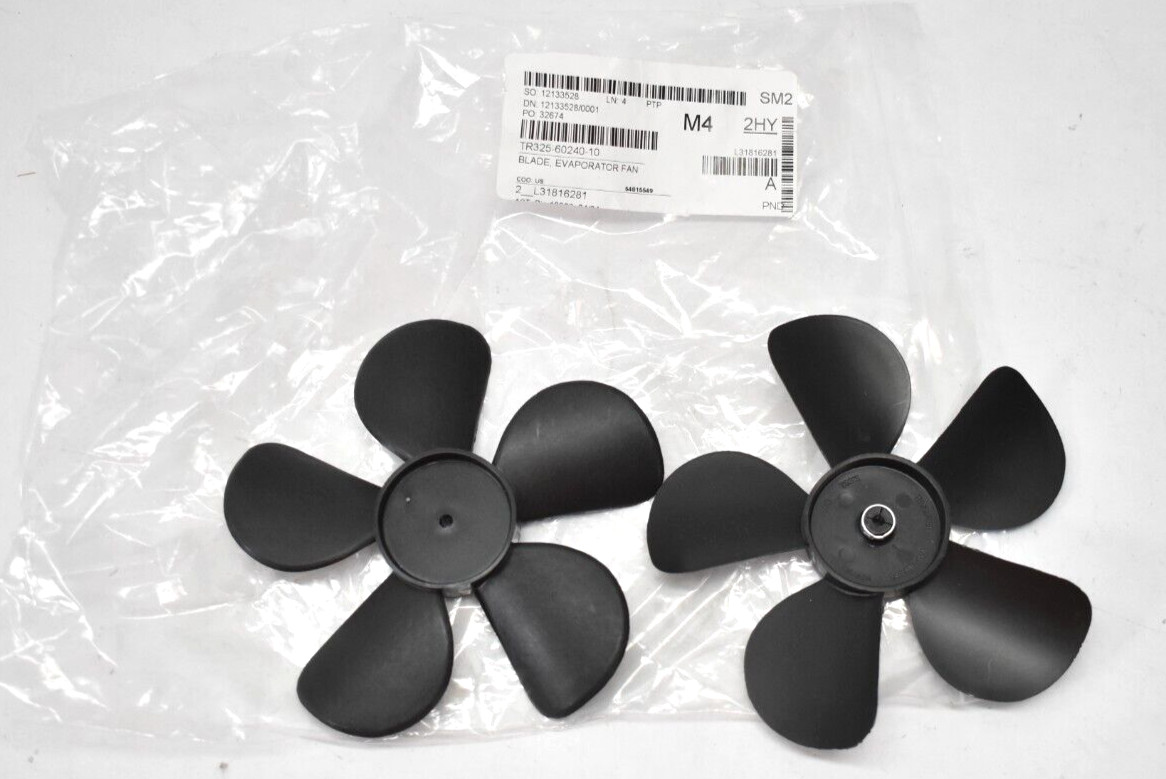 Lot of 2 Plastic Evaporator Fan Blades TR323-60240-10 M4 12133528/0001 Black