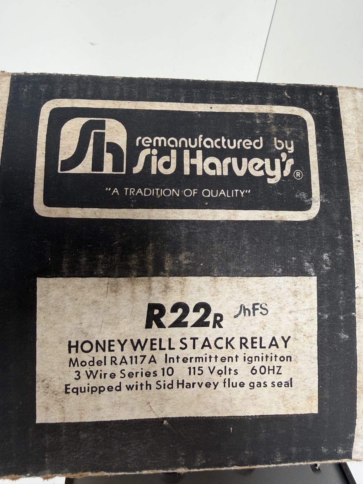 Sid Harvey R22R Honeywell RA117A Protectorelay Oil Burner Stack Relay 115V