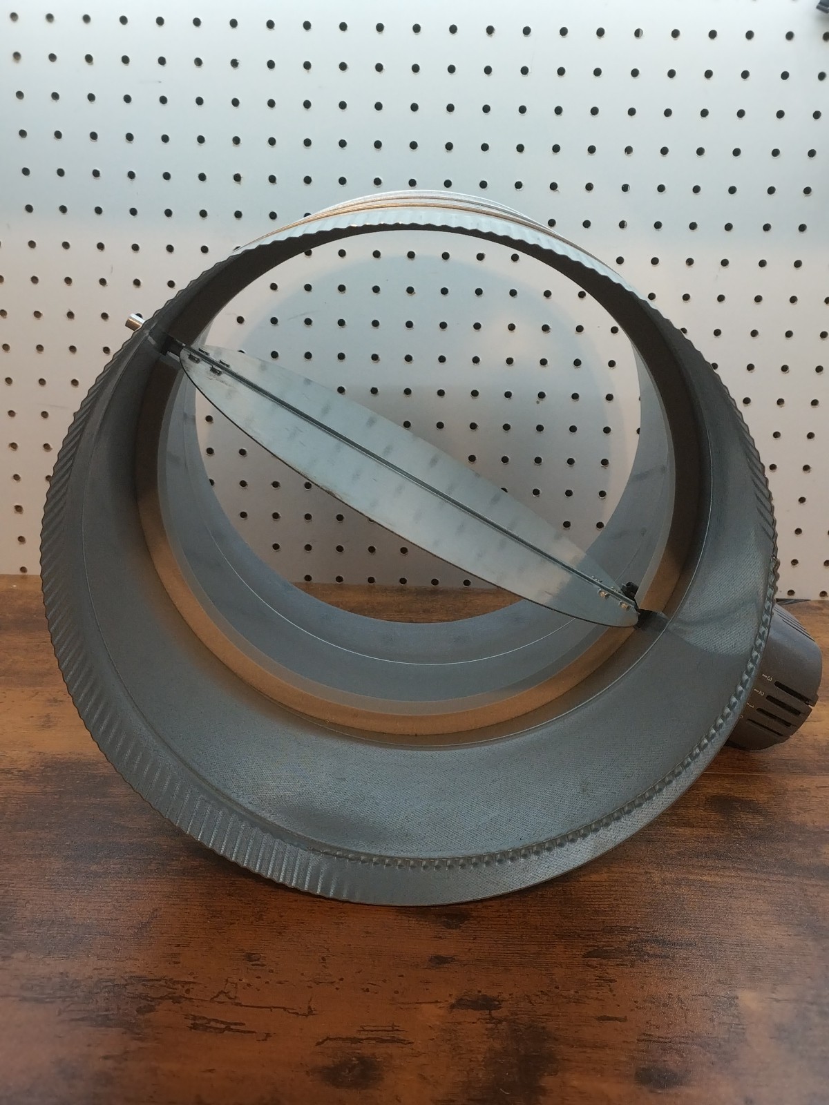Honeywell ARD12TZ Round Automatic Damper – 12″