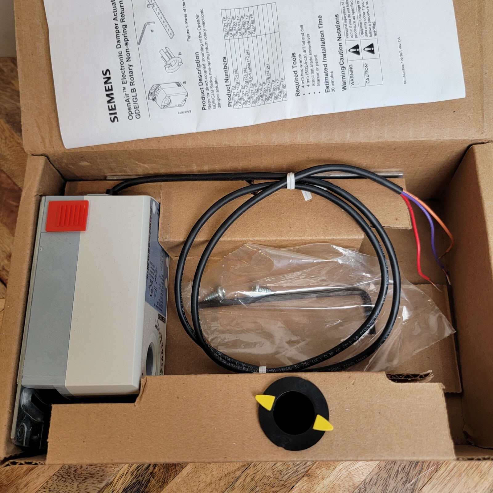 SIEMENS GDE131.1P Open Air Electronic Damper Actuator 44″ lb. 3P