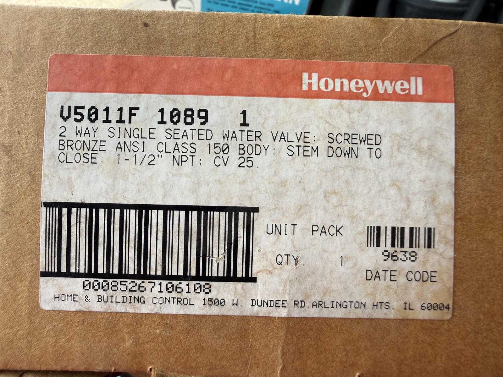 New Honeywell V5011F 1089 2-Way Globe Valve 1-1/2″ NPT Bronze 150 ANSI Cv 25 NIB