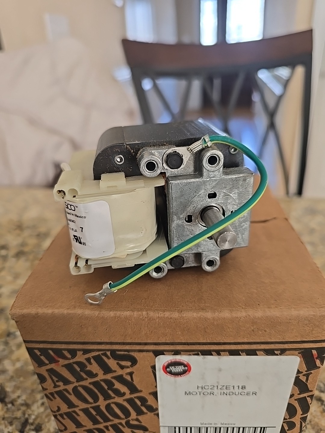 Brand New CARRIER FASCO HC21ZE118 INDUCER MOTOR