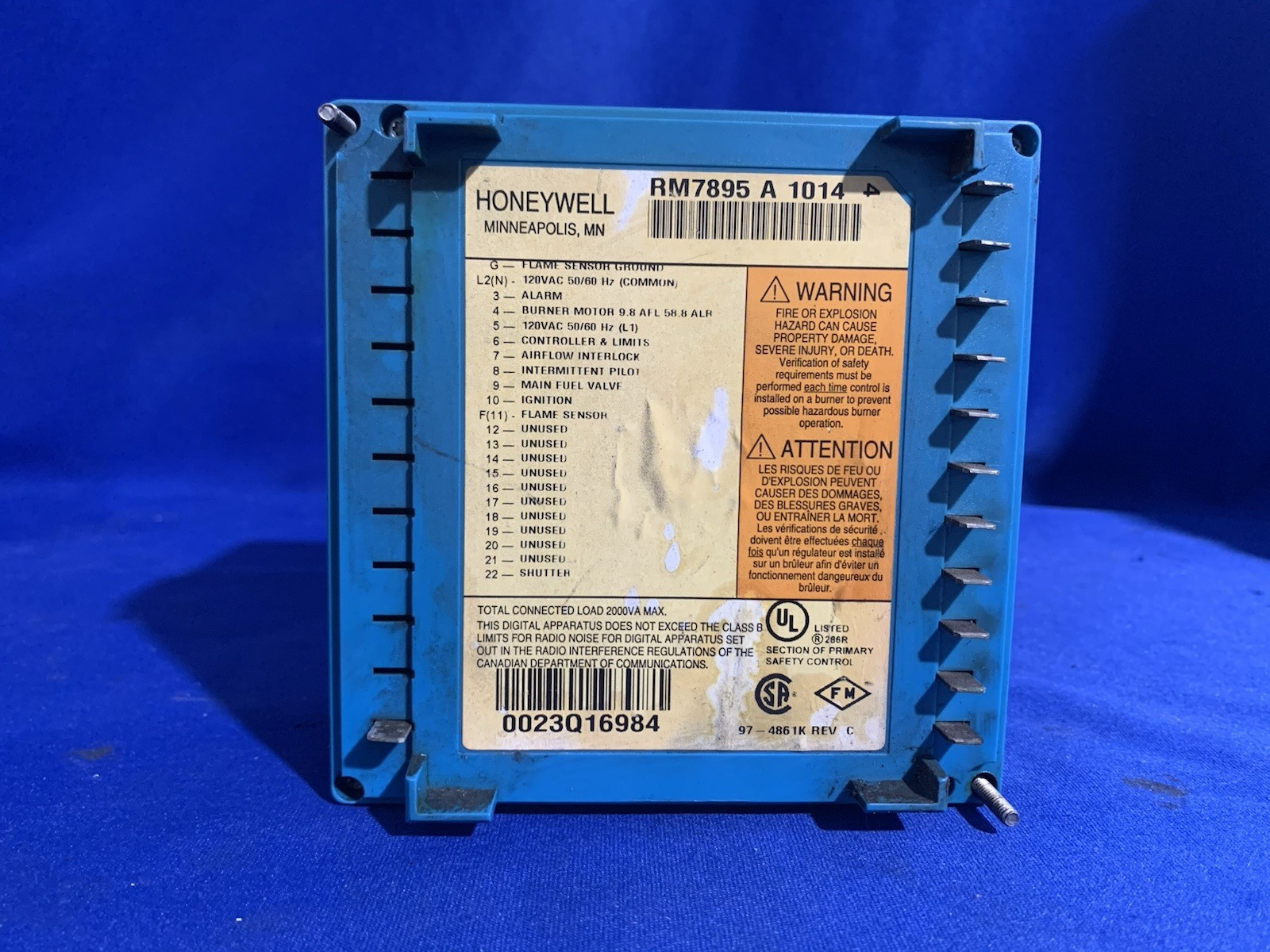 Honeywell RM7895A1014 Burner Control AC On-Off Primary Control – Untested – Read