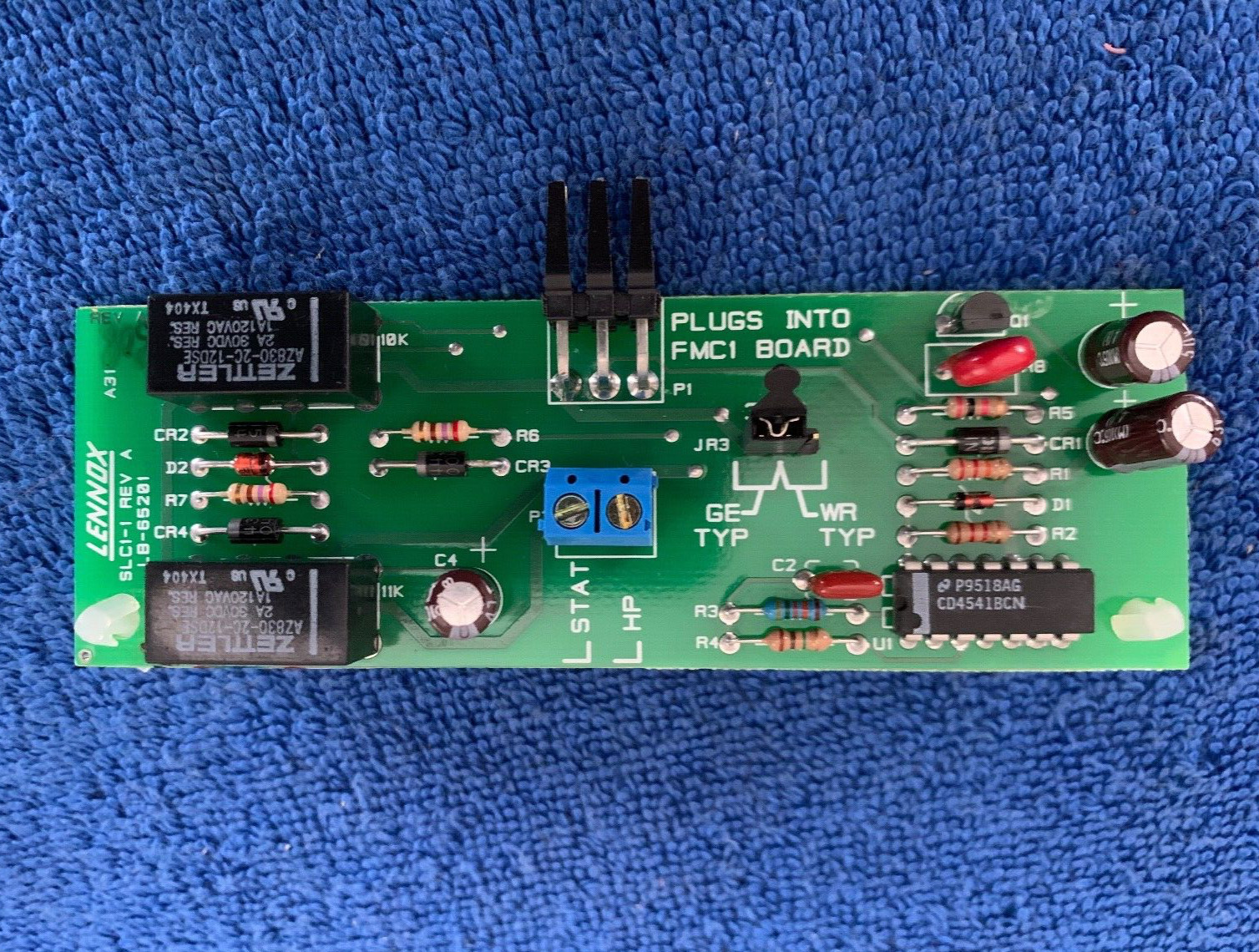 New Lennox SLC1-1 LB-65201 16J94 FM21 Heat Pump Service Light Control Board