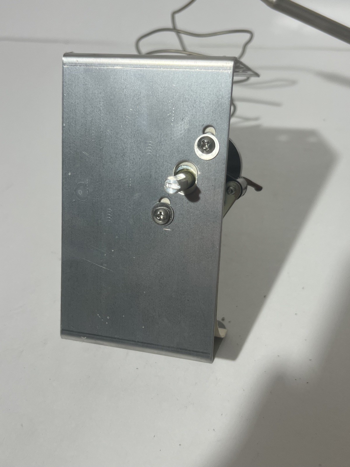 White Rodgers E12 Type 261-204 Thermostat 265°F SPST 120-240VAC 22A 6′ Capillary