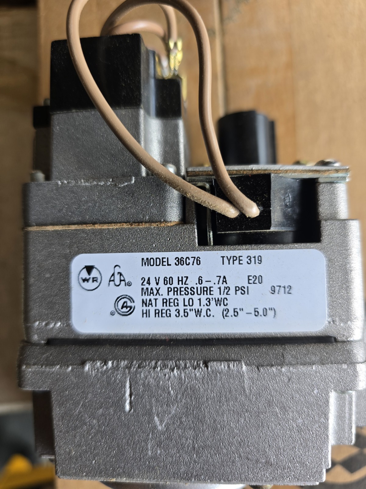 White Rodgers 36C76 type 319 Combination Gas Valve