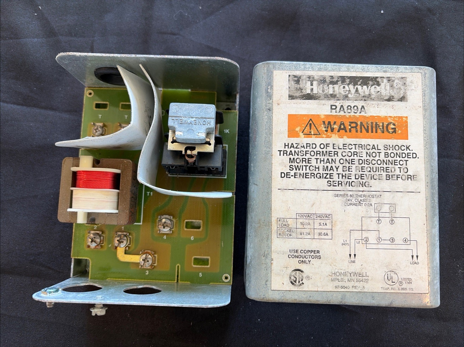 Honeywell RA89A1074, 24 V Switching Relay
