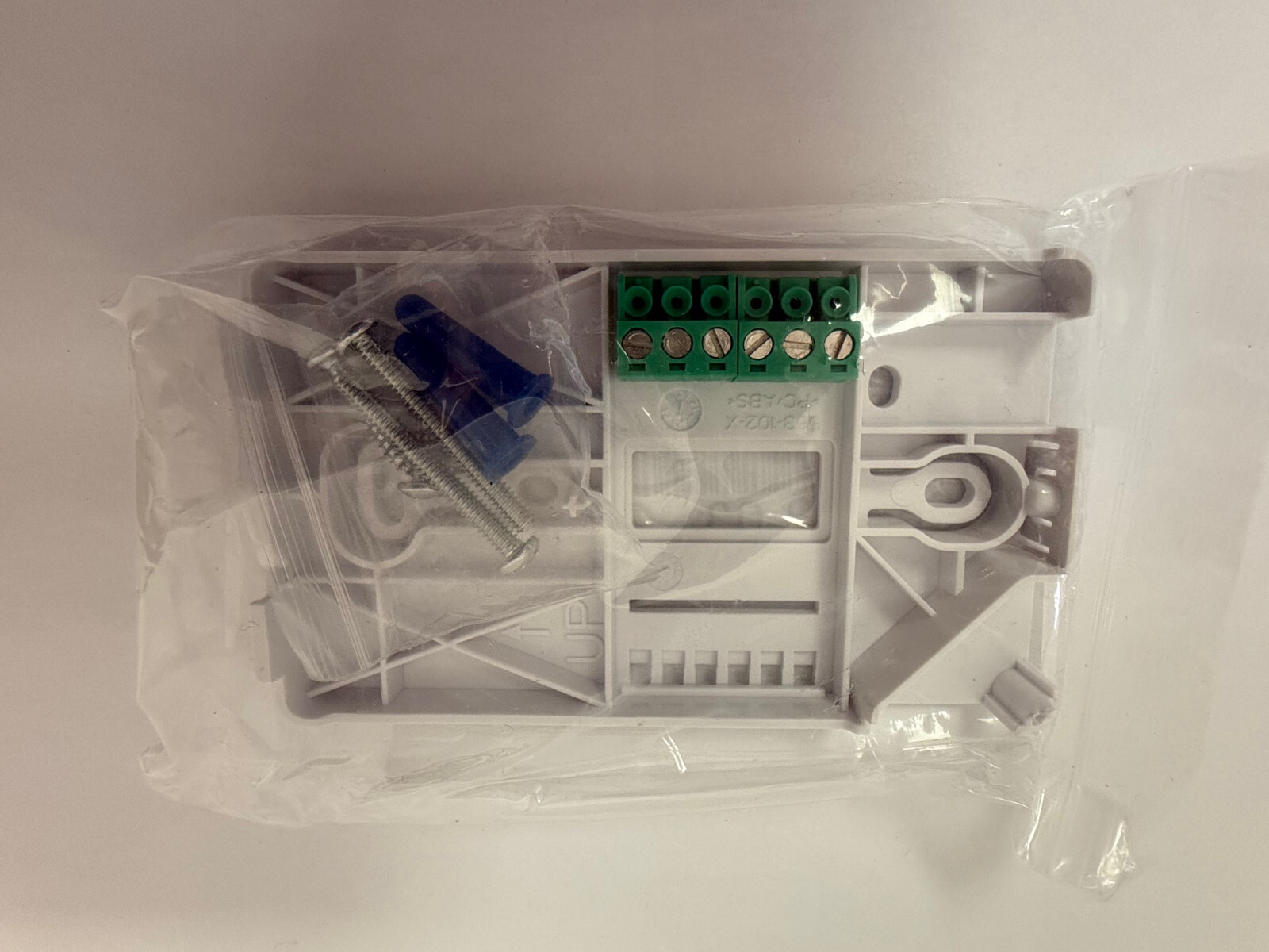 SIEMENS QAA22SS.EWSN ROOM TEMPERATURE SENSOR RTS NEW OPEN BOX