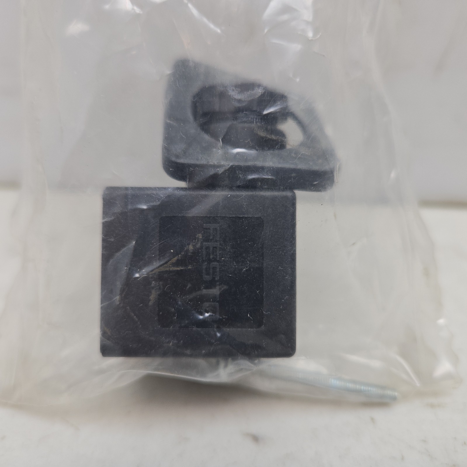 Festo PEV-1/4-B Adjustable Pressure Switch 10773 1-12 Bar 1/4″ NPT/BSP Pneumatic