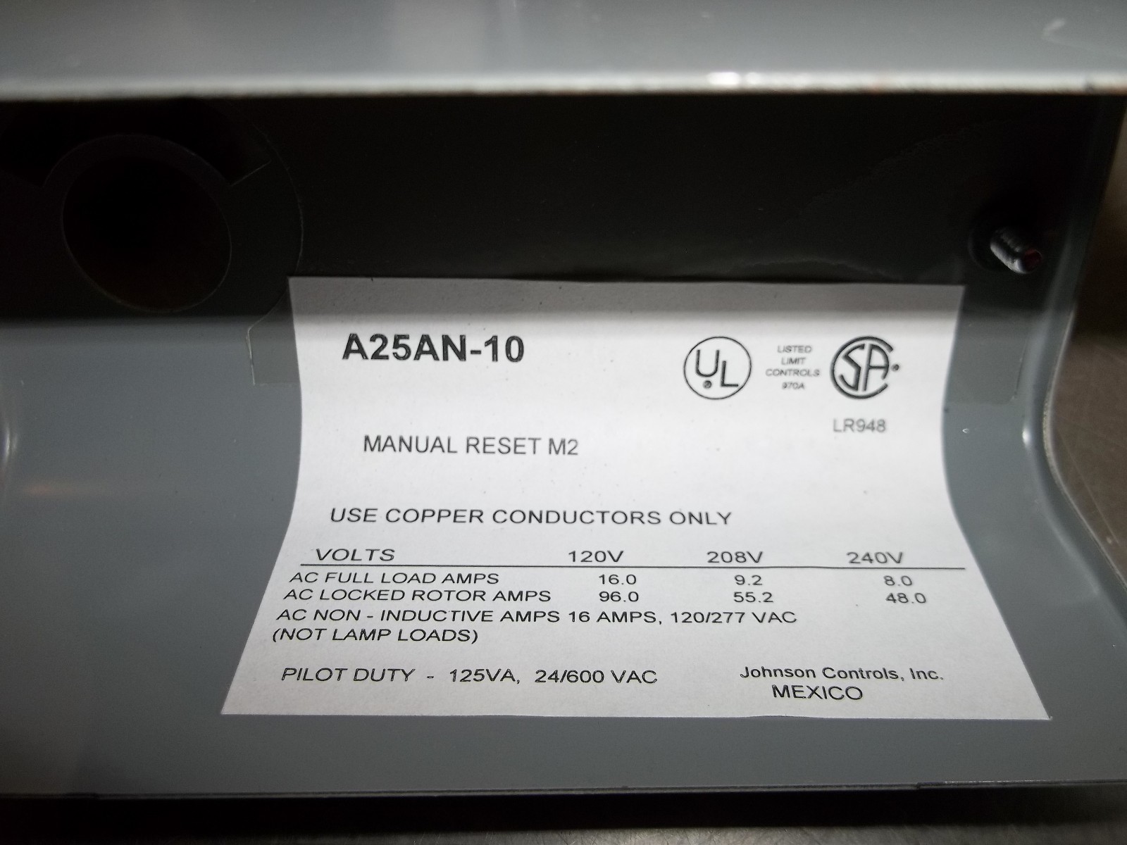 JOHNSON CONTROLS A25AN-10 WARM AIR LIMIT CONTROL W/ MANUAL RESET M2 (W4)
