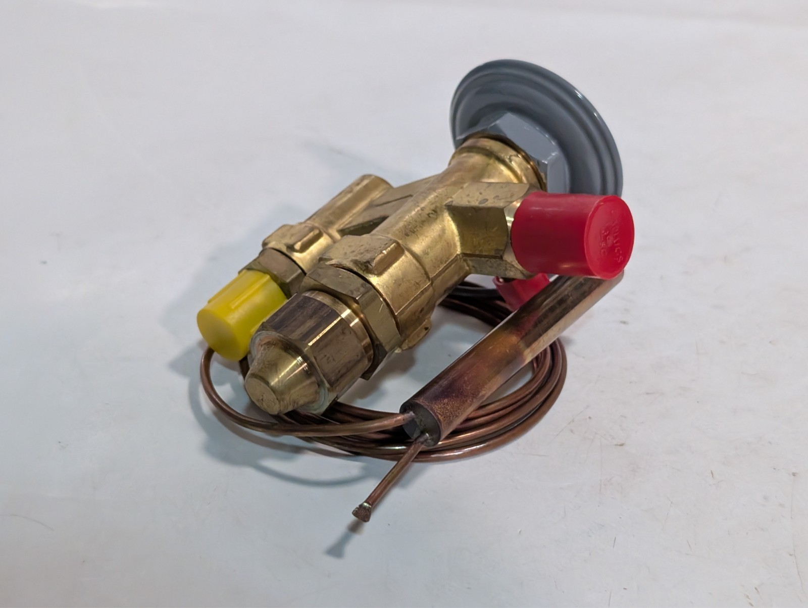 Sporlan CEE-3-GP thermostatic expansion valve, 3/8×1/2 SAE, 1/4 EQ, 60in cap