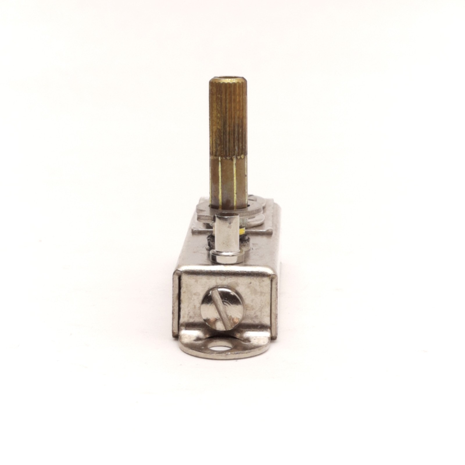 Bilbee Controls B200 Adjustable Thermostat, Shaft Length 1.125″, 545°F Max