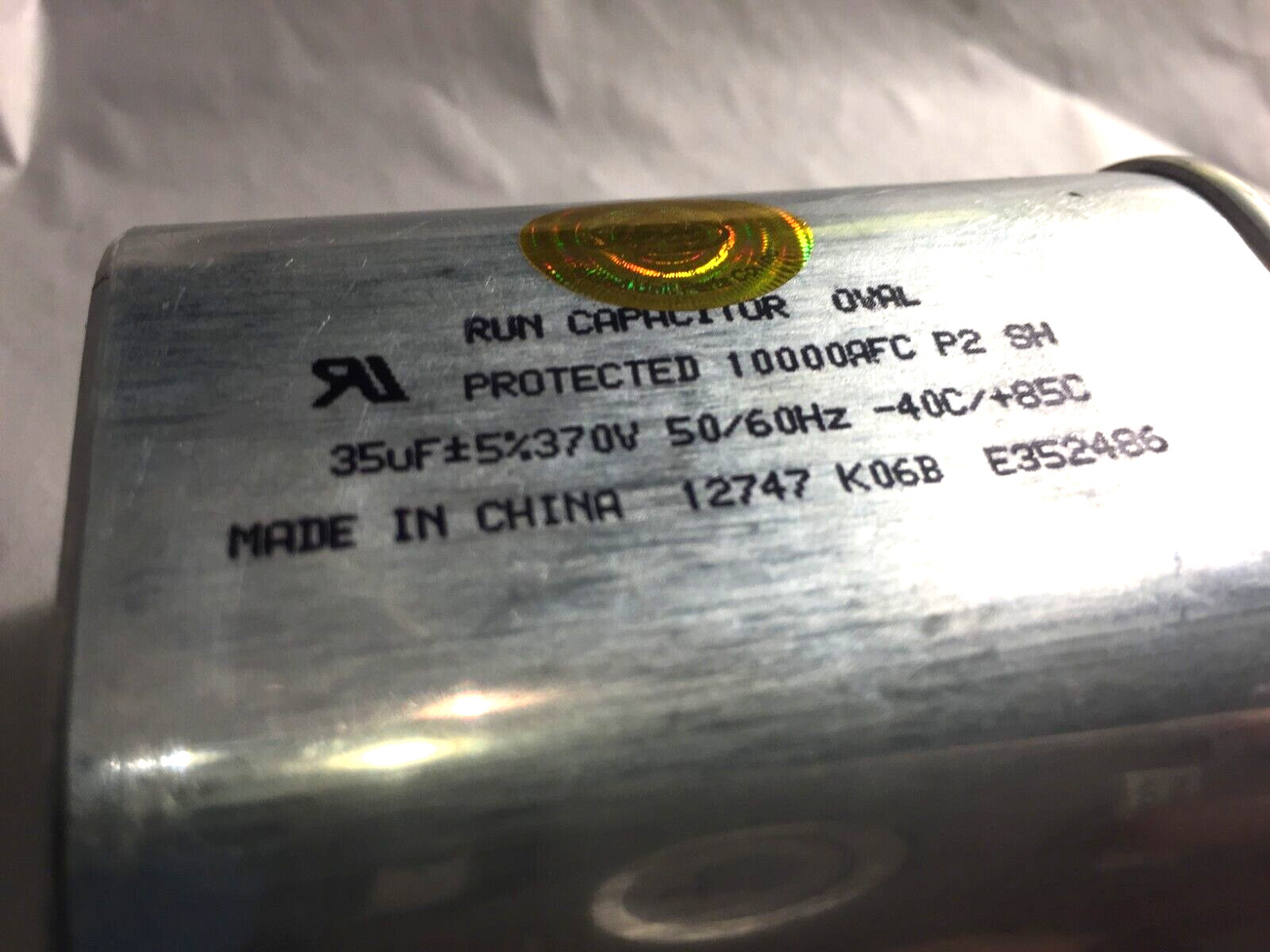 Supco Oval Motor Run Capacitor 35 uF. 5% 370 V, 50/60Hz