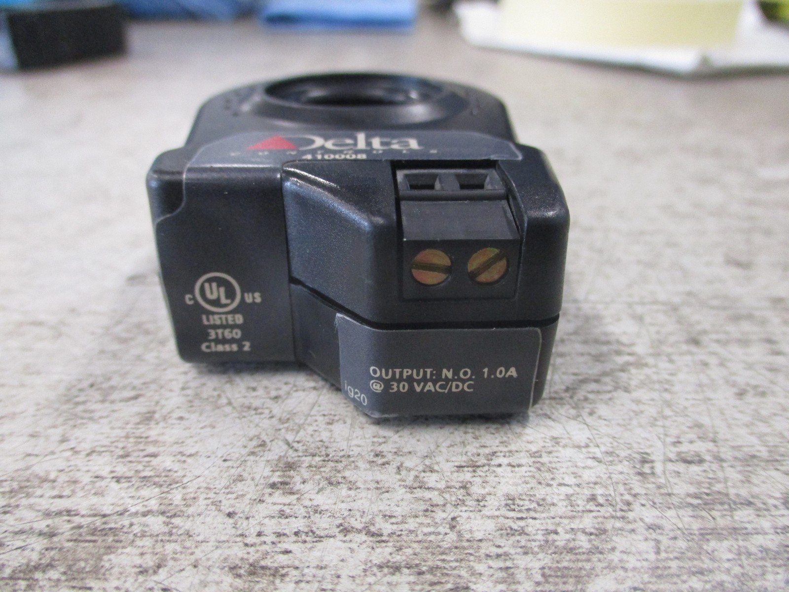 Delta Controls Current Switch 410008 1.0A 30V AC/DC Used