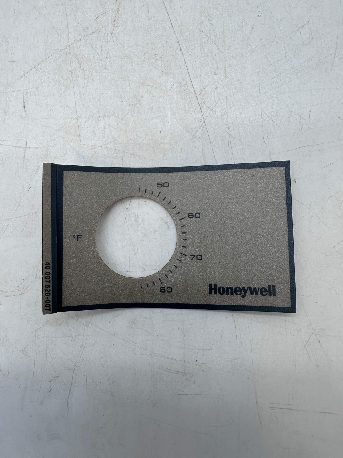 Honeywell T651A3018/U Medium Duty Line Voltage Heat-Cool Thermostat (Open Box)