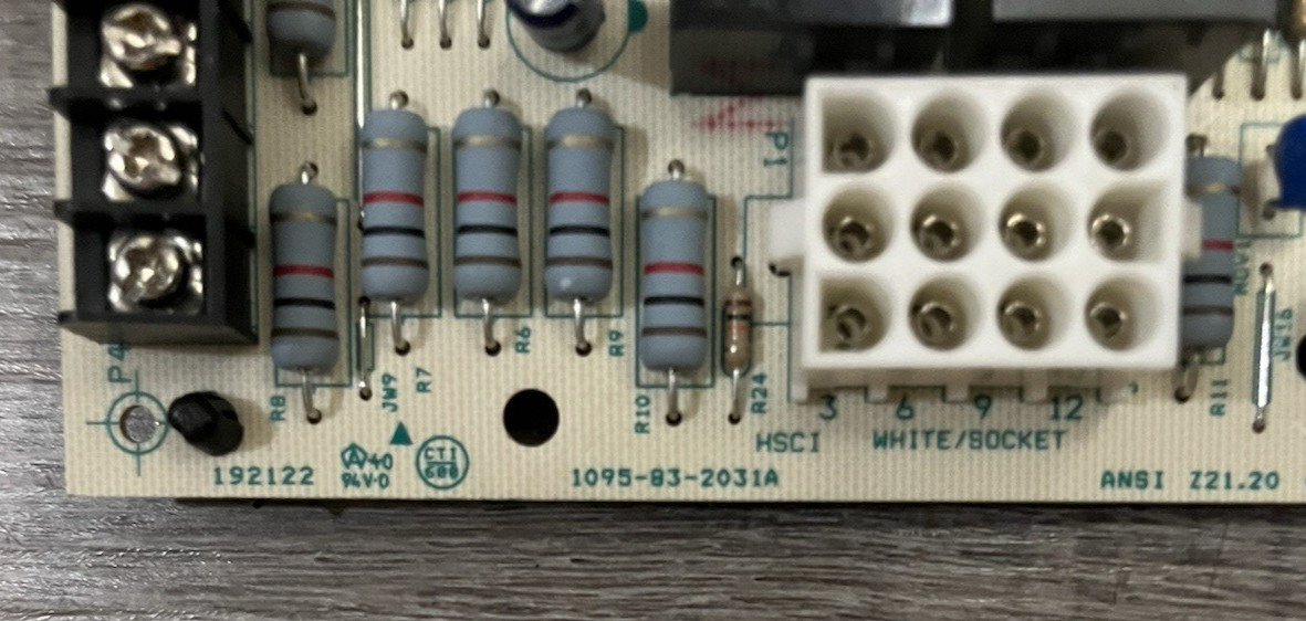 Rheem Ruud Weather King 62-102637-01 Furnace Control Board 1095-205