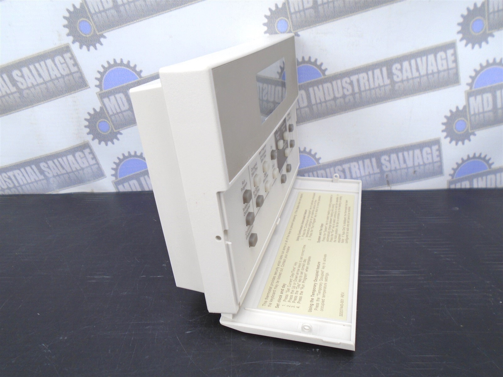 Honeywell Branded YORK T7300Y-2032 Programmable Commercial Thermostat for 3H/3C