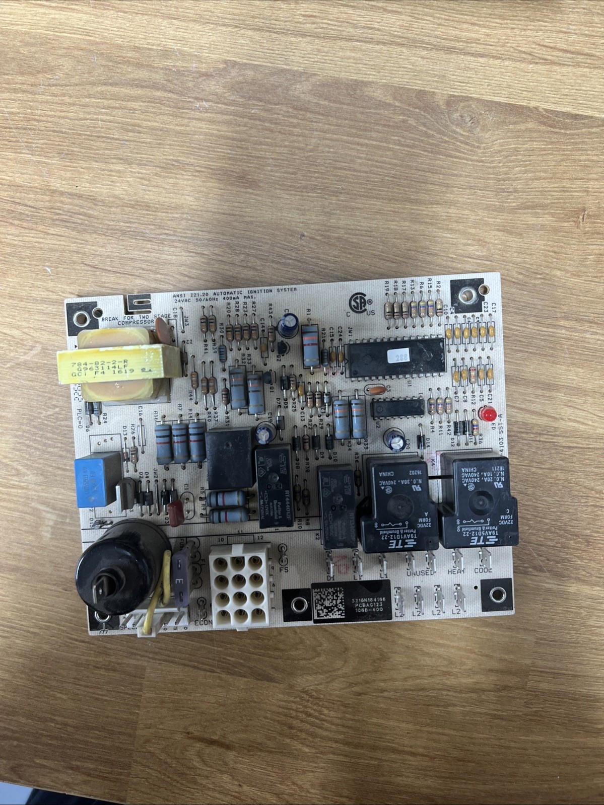 Goodman Amana PCBAG123 Furnace Control Circuit Board For 1068-400