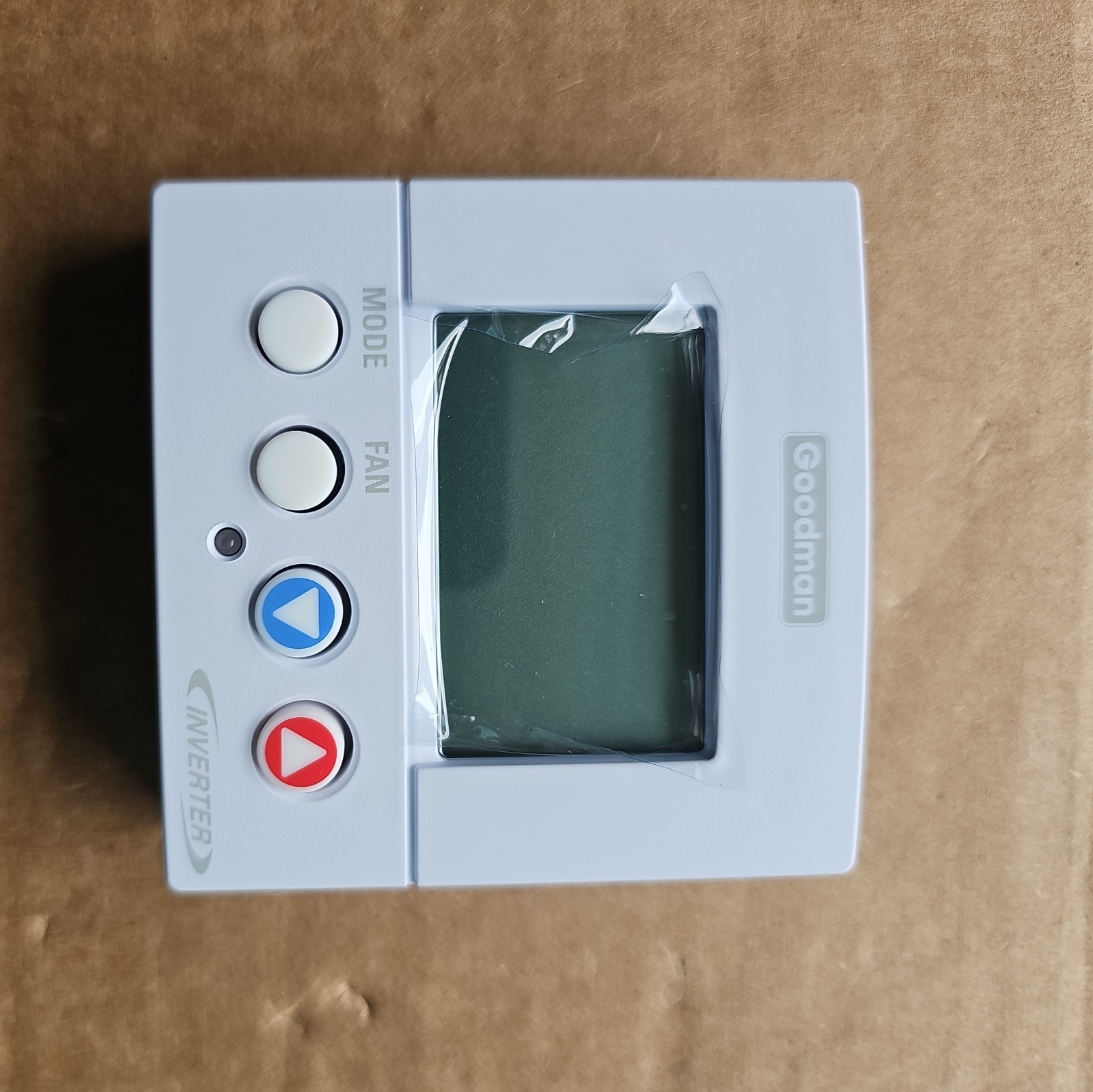 Goodman GTST-CW-WH-A Smart Thermostat 4H/2C 1/2″ NPT – NEW, READ DESCRIPTION