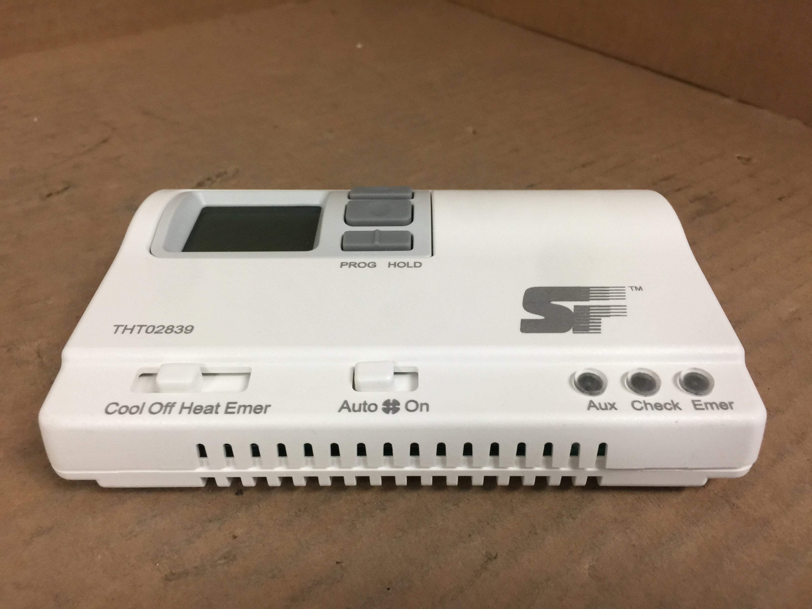 SF THT02839 2 Stage Cool/Heat Heat Pump Programmable Thermostat; 24VAC (211948)