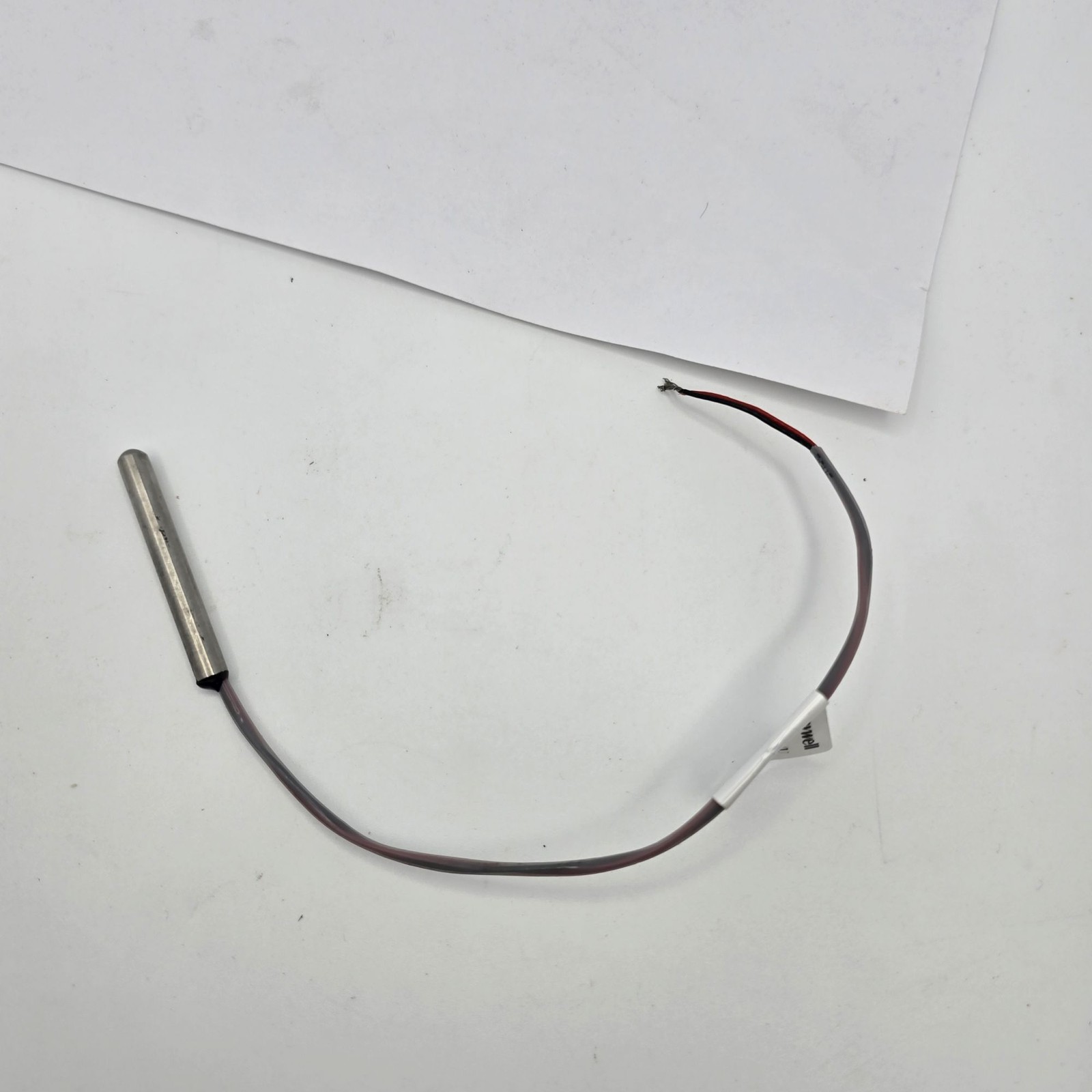 Honeywell 50021579-001/U -40 to 270F Temp Sensor