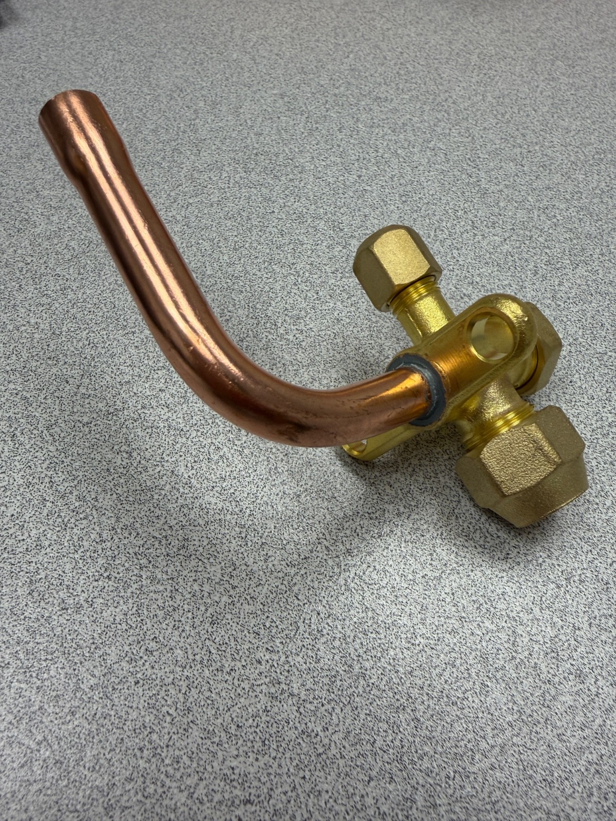 HVAC COPPER SERVICE VALVE