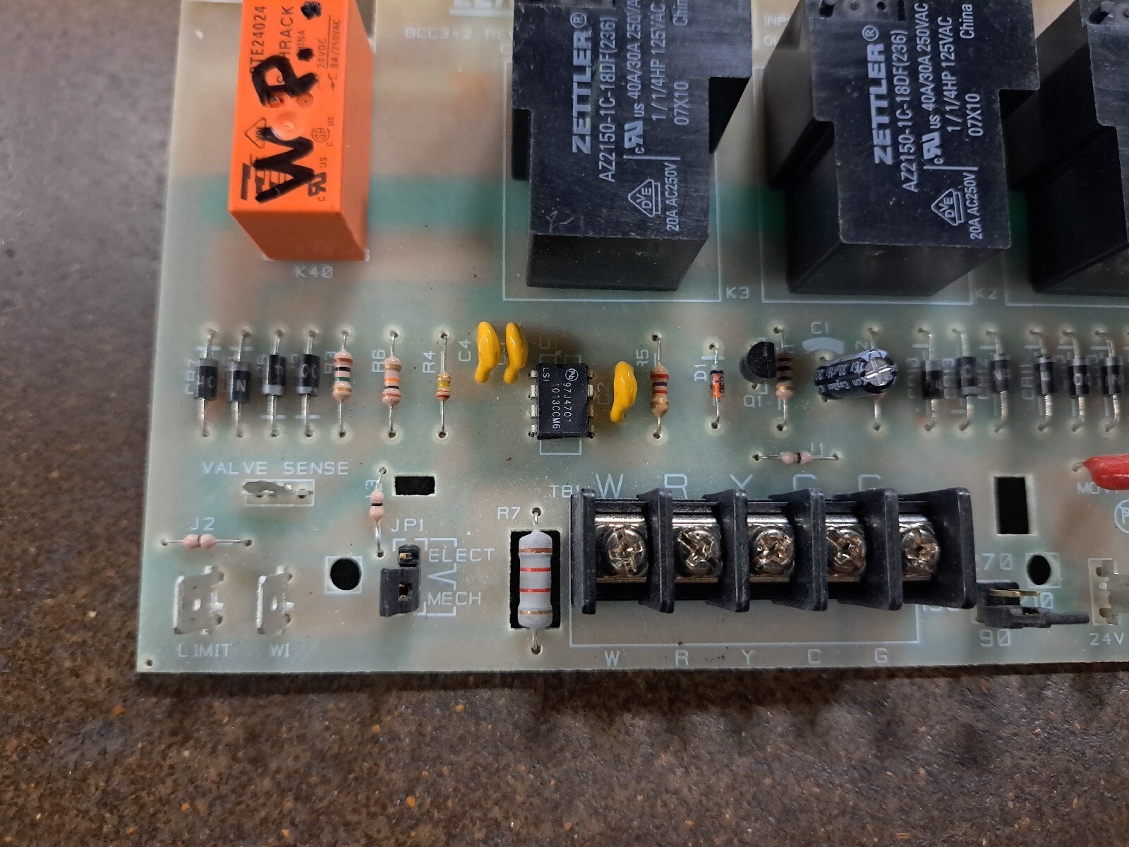LENNOX LB-90676 Furnace Control Circuit Board BCC3-2 65K29 (orange)