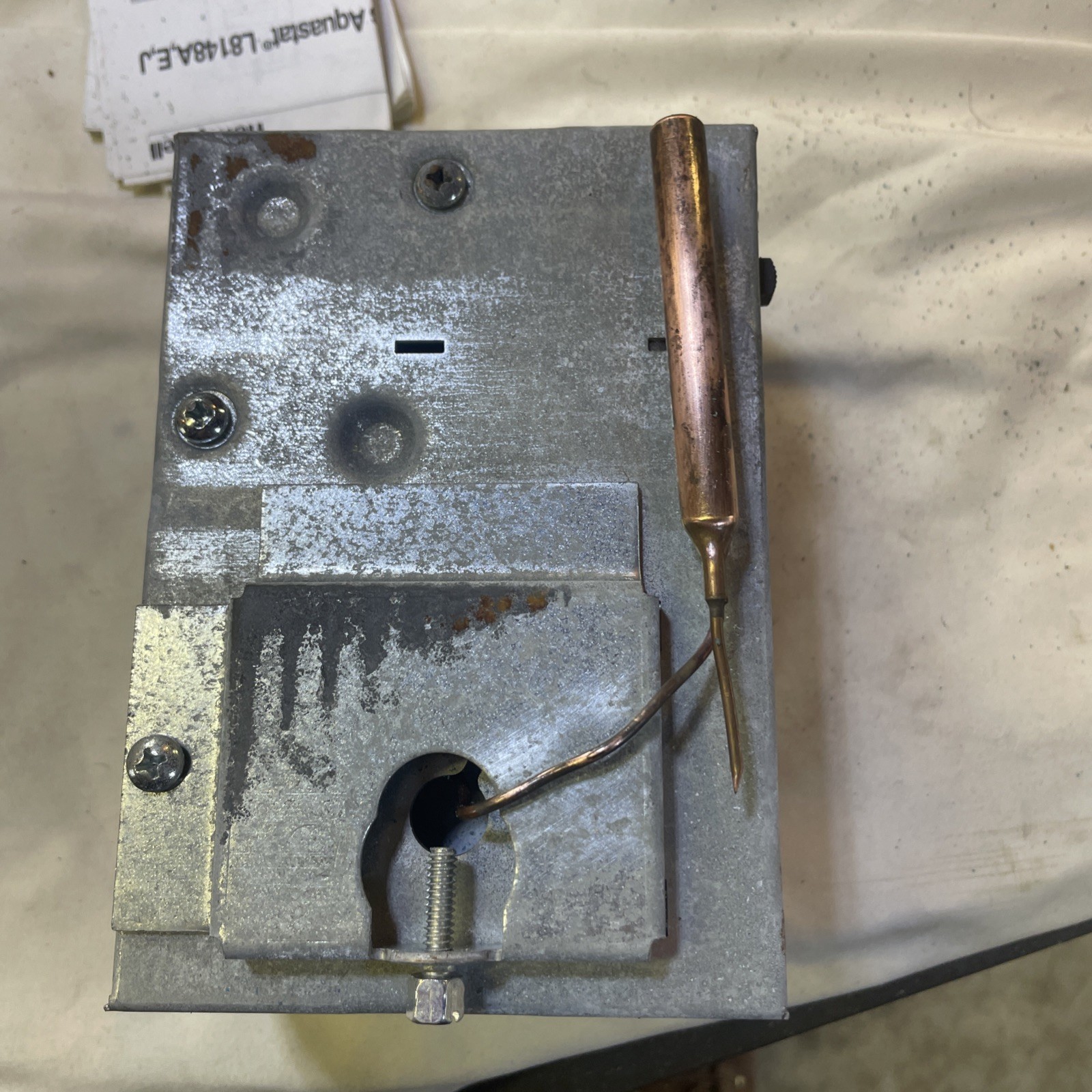 NIOB Honeywell / Resideo L8148J1009 Aquastat Relay New open box