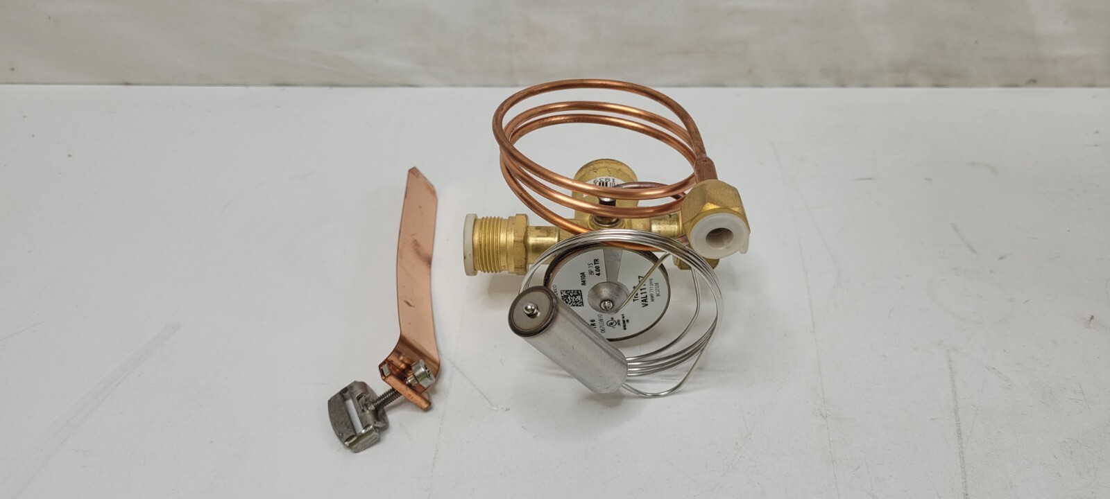 TRANE SERVICE FIRST OEM TR6 VAL11157 VALVE EXPANSION 4 TON 3/4 INLET/ OUTLET