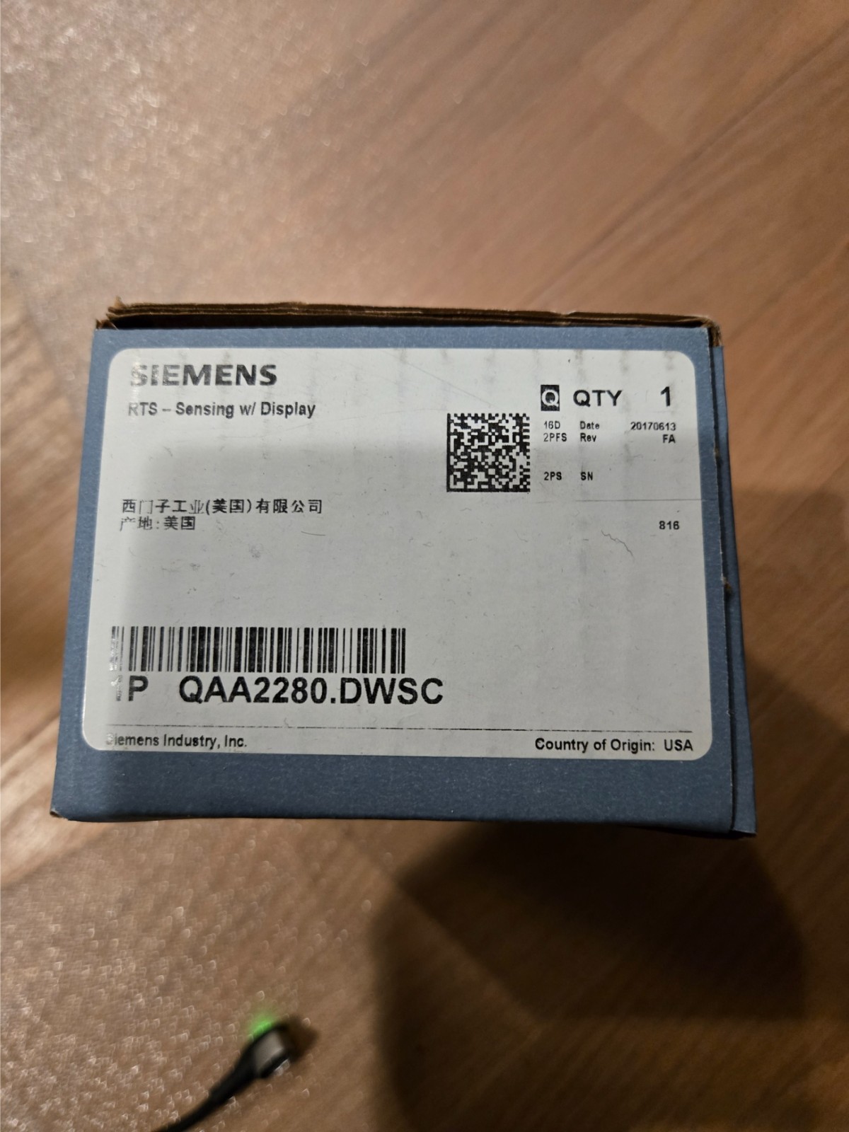 SIEMENS QAA2280.DWSC Room Temp Sensor, Integ Siemens Control 48RH74