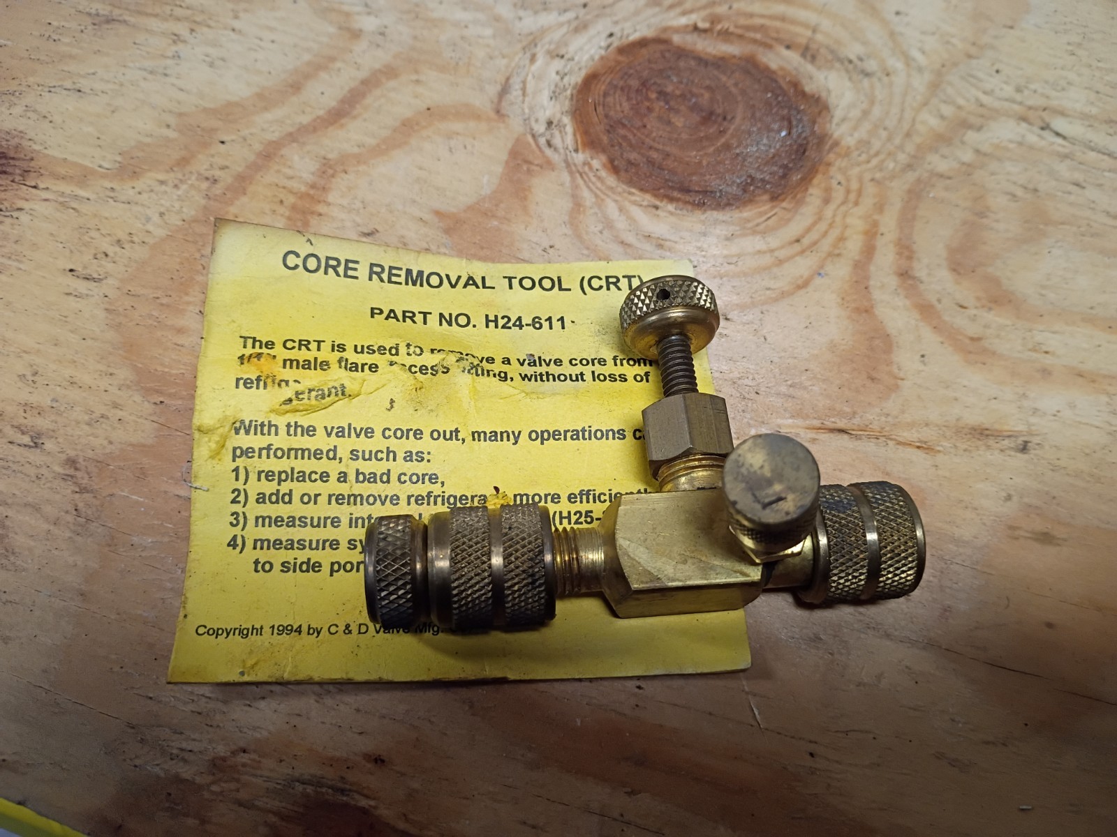 C & D Tool AC Schrader Valve Core Remover Installer 1/4 in Flare MAC USA