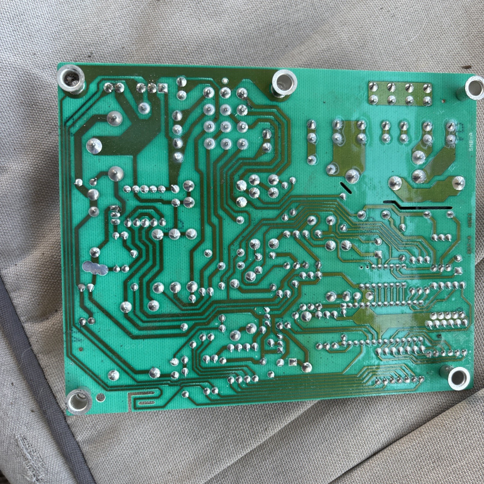 Goodman/Amana PCBAG123 1068-400 3609N235806 Control Circuit Board