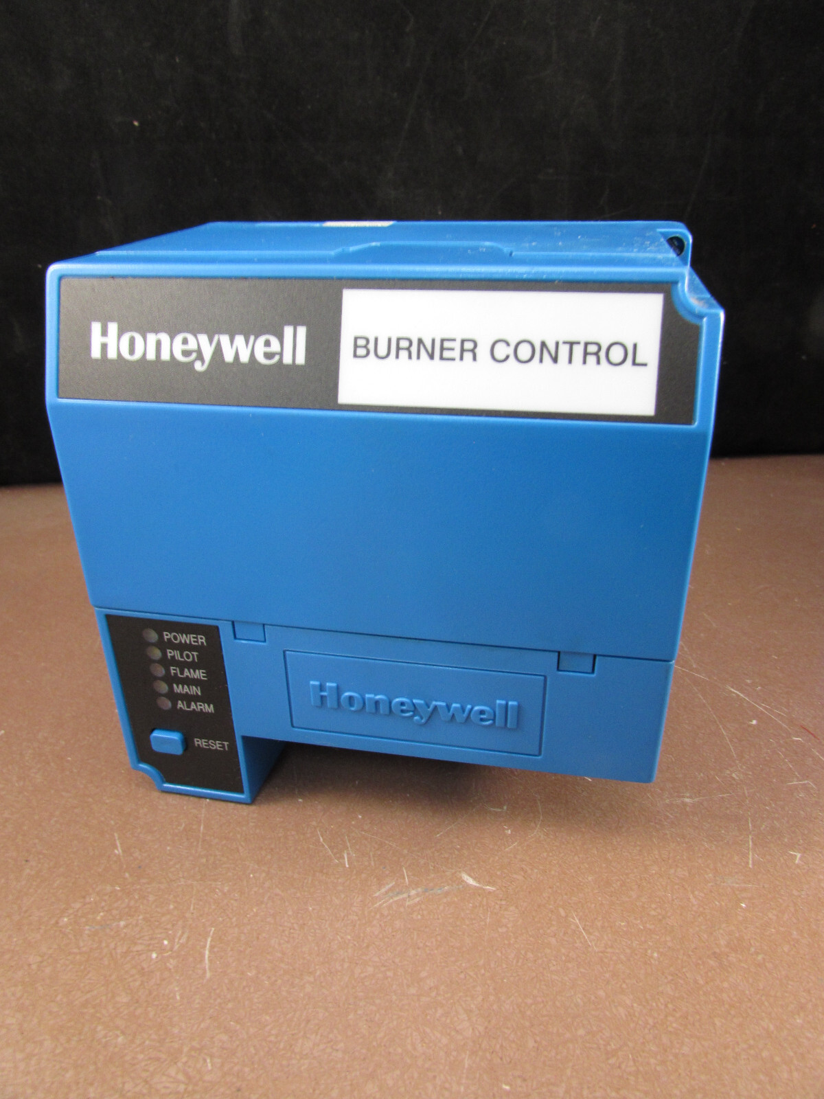 Honeywell RM7890A1015 Burner Controller