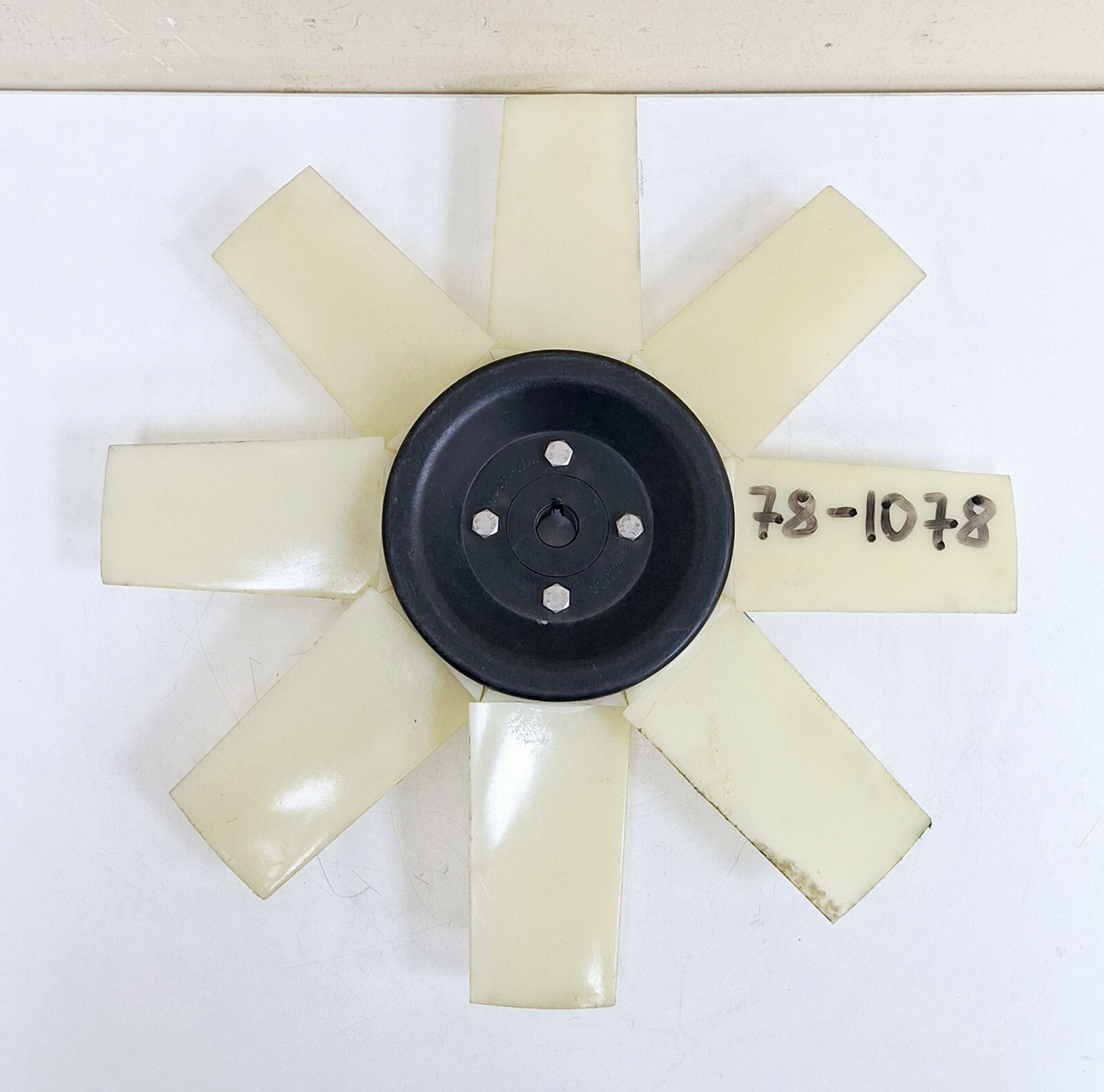 Multi-Wing 100100 / 78-1078 Axial Propeller