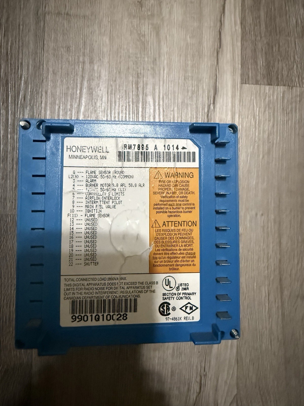 Honeywell RM7895A1014 withQ7800A1005 chassis BURNERCONTROL. 5E-16
