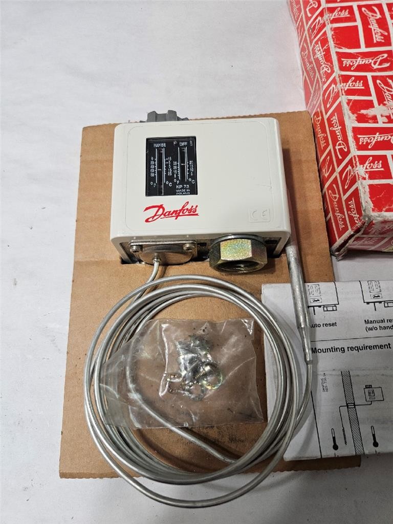 Danfoss 060L202966 Temp Control Auto Reset Pressure Switch KP73