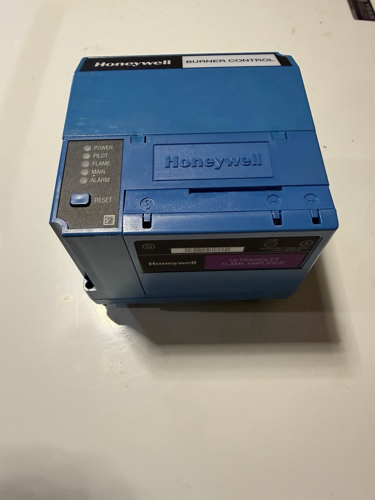 Honeywell RM7890A1015 Burner Control