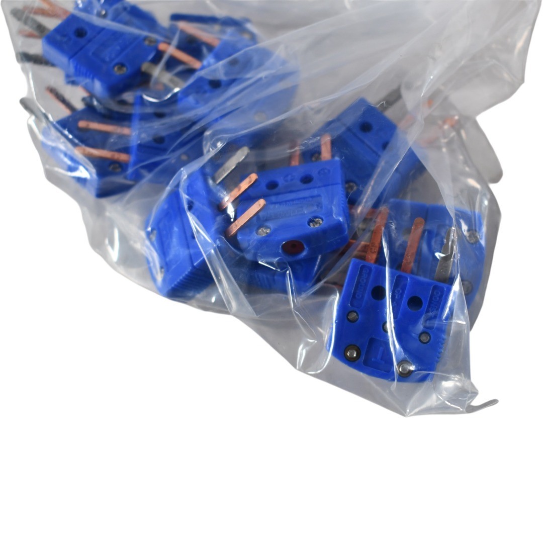 Pack of 12 NEW Omega MTP-T-M Miniature Thermocouple Connector 3 Prong Blue Male