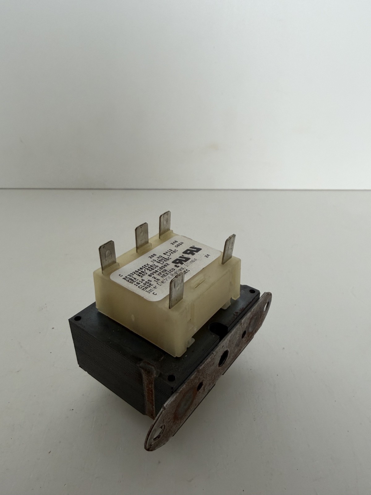 Carrier OEM Transformer / HT01CN241 NEW