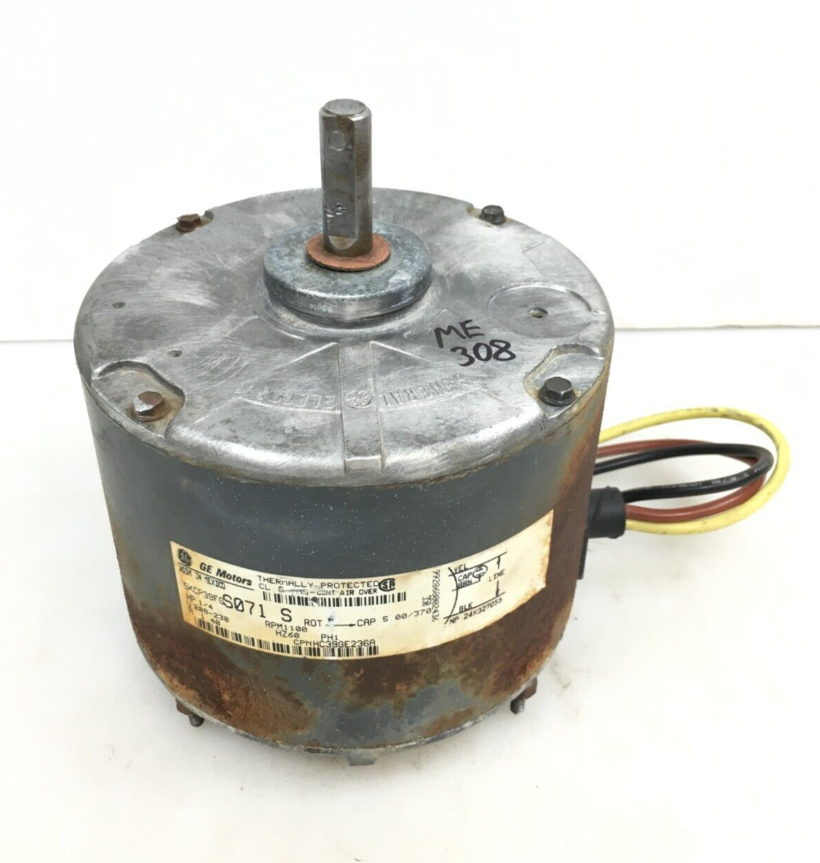 GE 5KCP39FGS071S Carrier HC39GE236A Condenser Fan Motor 1/4 HP 230V used #ME308